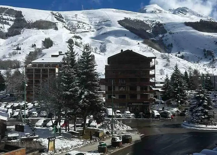 Cosy 50m From Slopes 8 People Les Deux Alpes